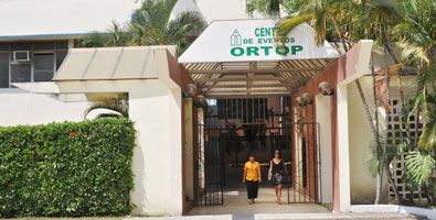 Centro de Eventos del complejo ortopédico del hospital Frank País (ORTOP)