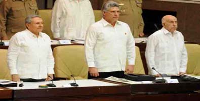 Raúl Castro a sesiones del parlamento cubano 