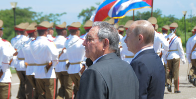 Raúl Castro y Vladimir Putin