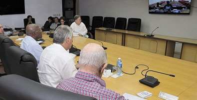 Videoconferencia de Díaz-Canel con autoridades del Gobierno y del Partido