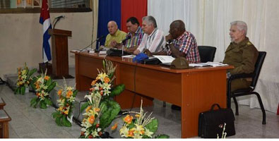 Continúa visita gubernamental a Cienfuegos con el análisis de la producción alimentaria