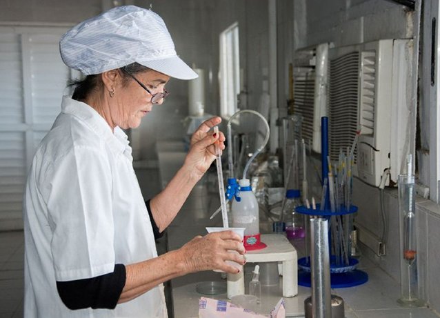 Empresa láctea pinareña mantiene producciones de su encargo estatal