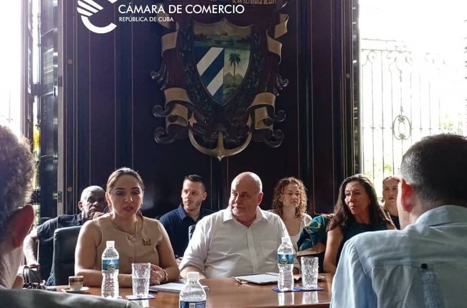 Intercambian congresistas estadounidenses con empresarios cubanos