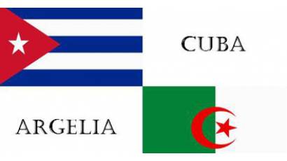 Banderas Cuba y Argelia