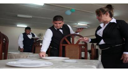  Las escuelas de turismo 