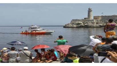 Rally de lanchas en el malecon
