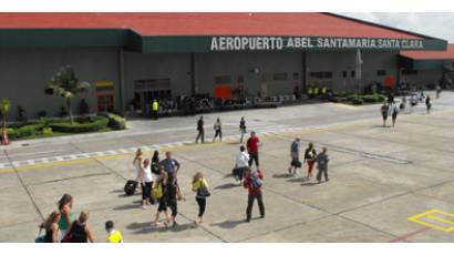 Aeropuerto Abel Santamaría
