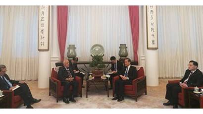 Se reúne Cabrisas con Consejero de Estado del gobierno chino