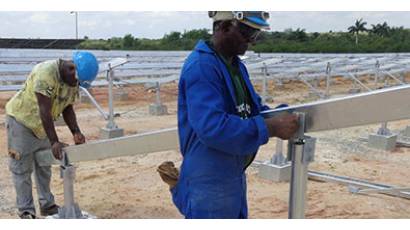 Paneles fotovoltaicos cubanos