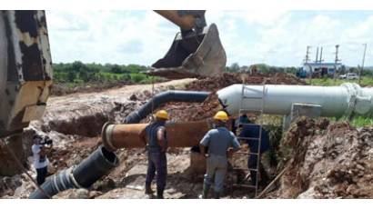 Que fluya el agua y avance la economía