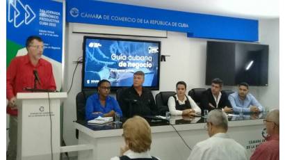 Presentan Guía Cubana de Negocios durante