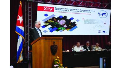 Instan a nuevo orden internacional en cita de economistas en La Habana
