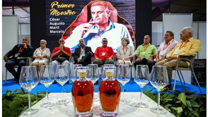 Promueven legado delos maestros roneros cubanos