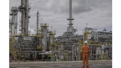La producción de petróleo en Brasil cae un 8,1 % en julio