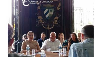 Intercambian congresistas estadounidenses con empresarios cubanos