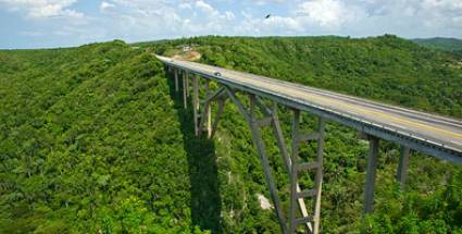 Puente de Bacunayagua 