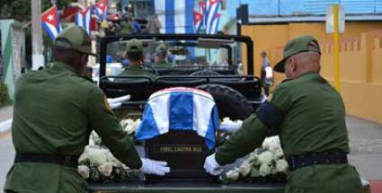 Cortejo fúnebre con las cenizas de Fidel