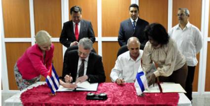 Firma de convenio de transporte Cuba-Finlandia