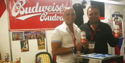  Cerveza Budweiser Budvar Original, de la República Checa