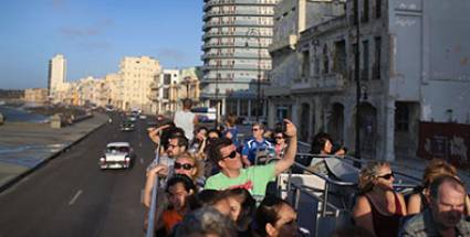 Registró Cuba el primer millón de turistas del año