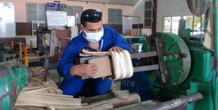 Rescatan transformadores en taller de Manzanillo