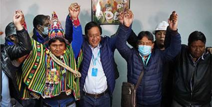 El MAS derrotó al neoliberalismo en Bolivia