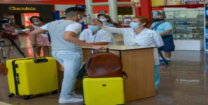 aeropuertos cubanos abren sus puertas