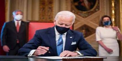 Diario Los Angeles Times: Biden reanudará remesas y viajes a Cuba