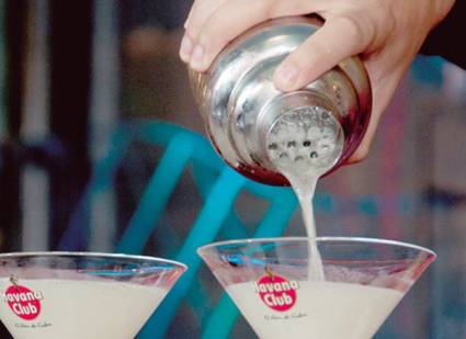 Festejan aniversario 125 del nacimiento del Daiquirí Floridita