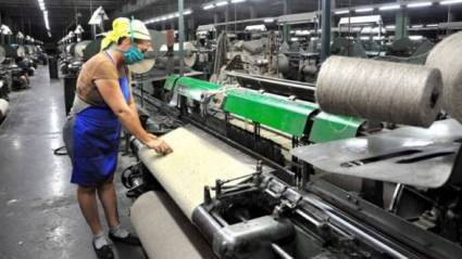 Por una industria nacional más eficiente