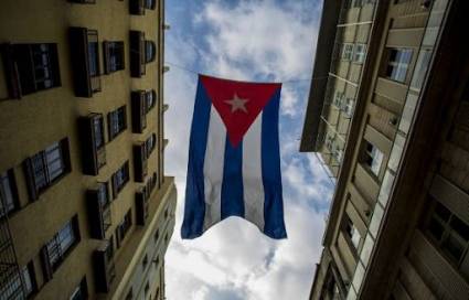 Parlamento cubano da luz verde a la fusión de ministerios