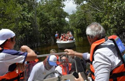 Nuevas normas para la inversión extranjera, el comercio exterior y el turismo